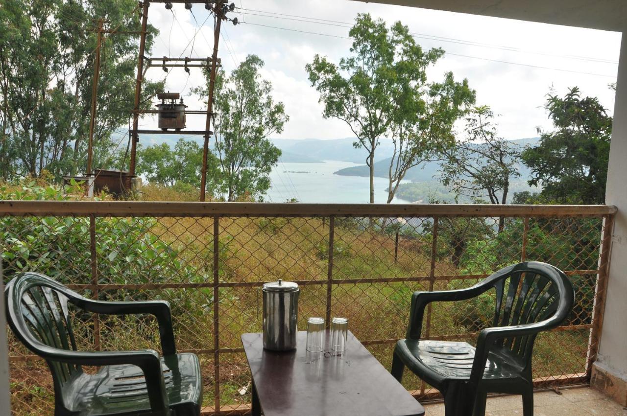 Koynanagar Koyna Lake Resort المظهر الخارجي الصورة